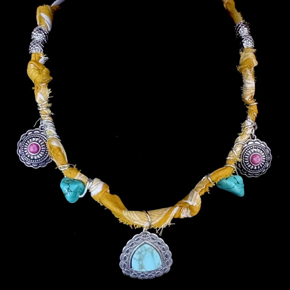 Bandana necklace